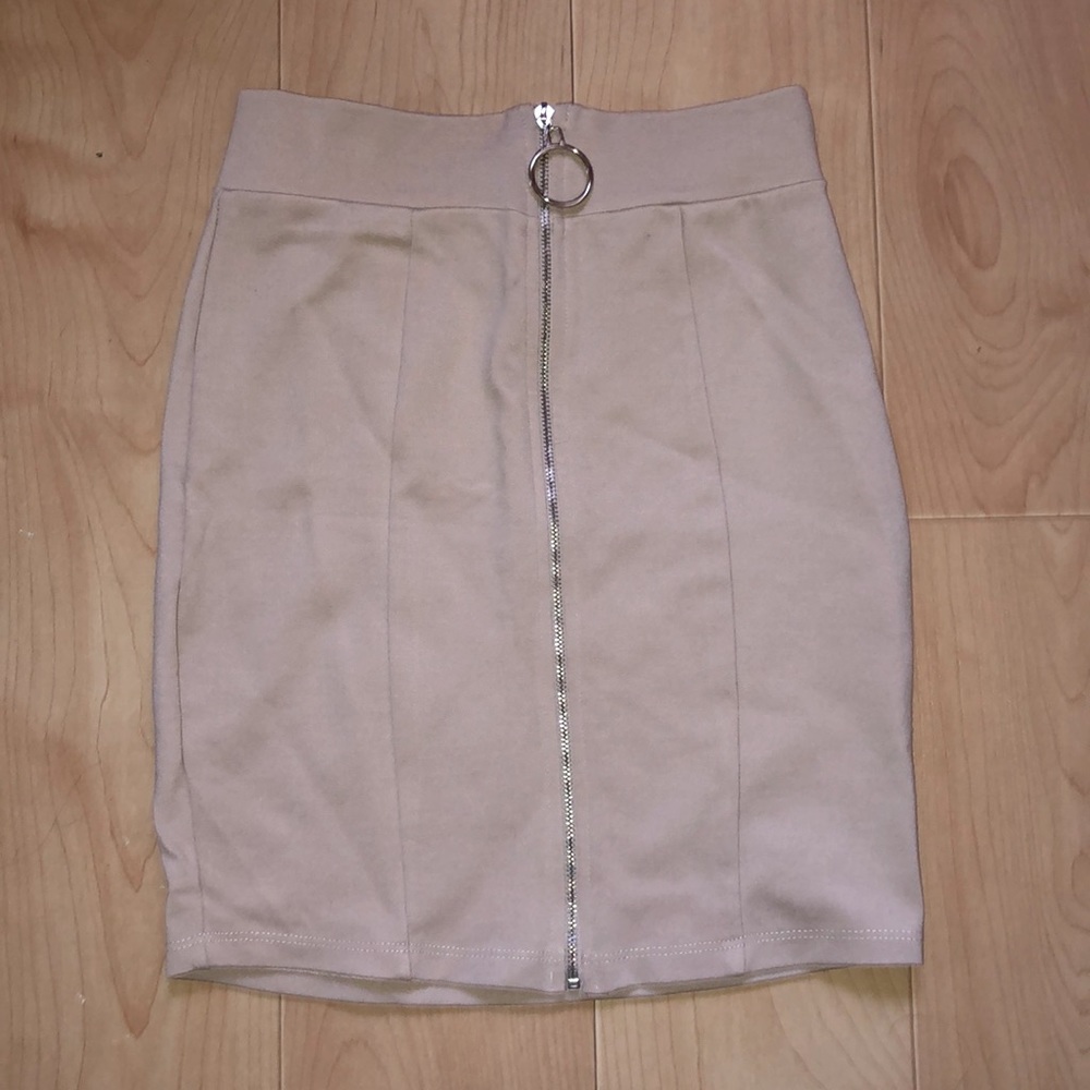 High wasted skirt